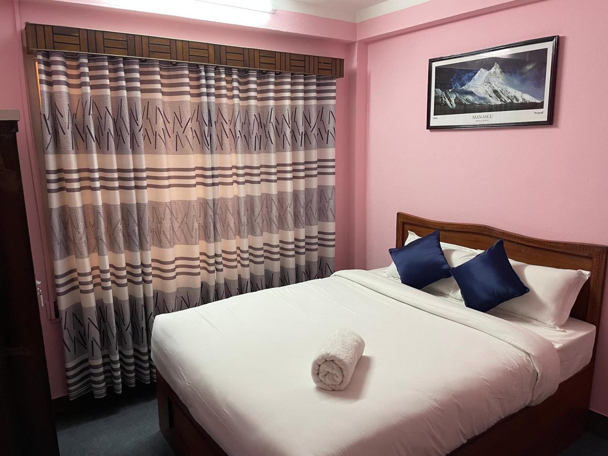 Andrew Home Kathmandu Esterno foto