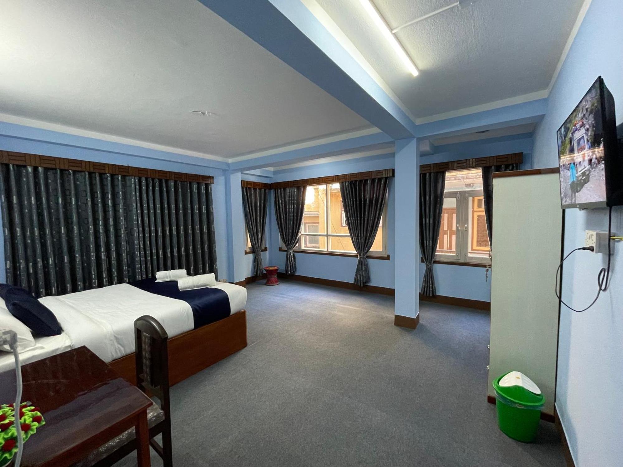 Andrew Home Kathmandu Esterno foto